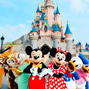 DISNEYLAND PARIS FEVRIER 2027