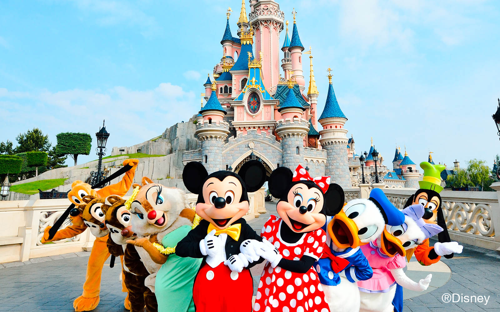 DISNEYLAND PARIS FEVRIER 2027